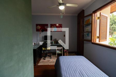 Casa à venda com 200m², 3 quartos e 3 vagasSuíte 2