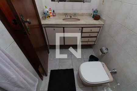 Casa à venda com 200m², 3 quartos e 3 vagasBanheiro da Suíte 3
