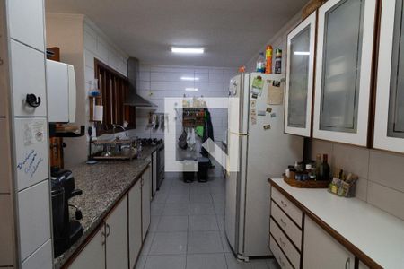 Casa à venda com 200m², 3 quartos e 3 vagasCozinha