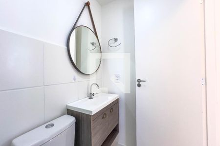 Banheiro de apartamento à venda com 2 quartos, 38m² em Cambuci, São Paulo