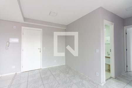 Sala  de apartamento para alugar com 2 quartos, 45m² em Aliança, Osasco