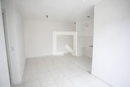 Sala de apartamento para alugar com 2 quartos, 55m² em Pechincha, Rio de Janeiro