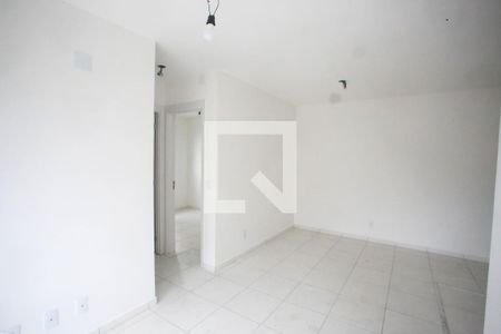 Sala de apartamento para alugar com 2 quartos, 55m² em Pechincha, Rio de Janeiro