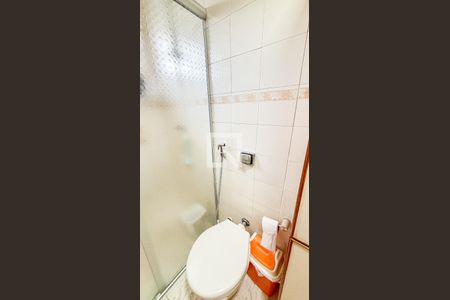 Casa à venda com 186m², 3 quartos e 3 vagas Casa à venda com 186m², 3 quartos e 3 vagasBanheiro da Suíte