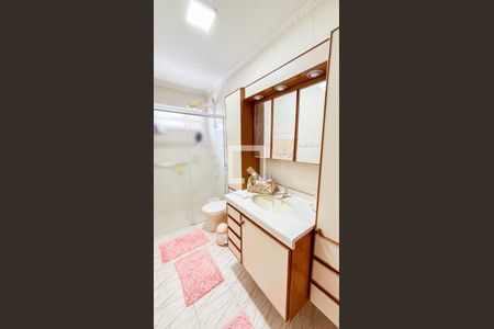 Casa à venda com 186m², 3 quartos e 3 vagas Casa à venda com 186m², 3 quartos e 3 vagasSuite