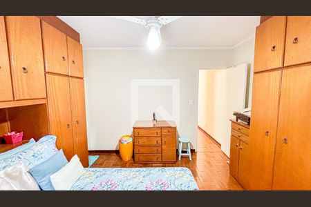 Casa à venda com 186m², 3 quartos e 3 vagas Casa à venda com 186m², 3 quartos e 3 vagasSuite