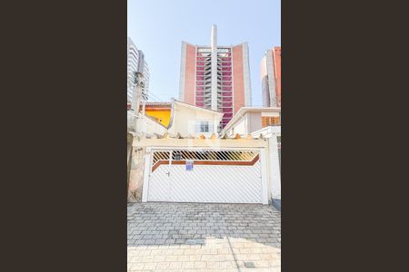 Casa à venda com 186m², 3 quartos e 3 vagas Casa à venda com 186m², 3 quartos e 3 vagasFachada