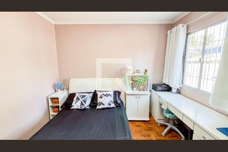 Casa à venda com 186m², 3 quartos e 3 vagas Casa à venda com 186m², 3 quartos e 3 vagasQuarto 1