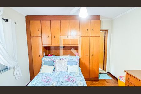 Casa à venda com 186m², 3 quartos e 3 vagas Casa à venda com 186m², 3 quartos e 3 vagasSuite