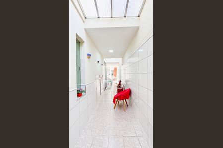 Casa à venda com 186m², 3 quartos e 3 vagas Casa à venda com 186m², 3 quartos e 3 vagasCorredor