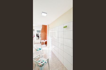 Casa à venda com 186m², 3 quartos e 3 vagas Casa à venda com 186m², 3 quartos e 3 vagasCorredor