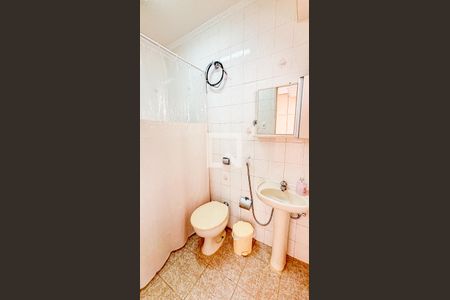 Casa à venda com 186m², 3 quartos e 3 vagas Casa à venda com 186m², 3 quartos e 3 vagasBanheiro - Area de Serviço