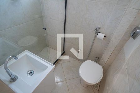 Studio à venda com 28m², 1 quarto e sem vaga Studio à venda com 28m², 1 quarto e sem vagaBanheiro