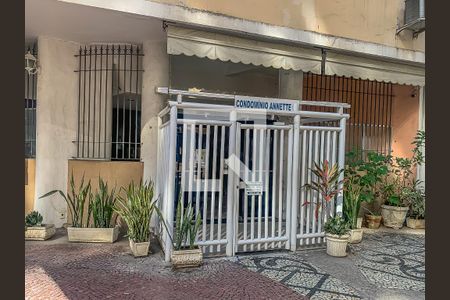 Studio à venda com 28m², 1 quarto e sem vaga Studio à venda com 28m², 1 quarto e sem vagaFachada do Prédio