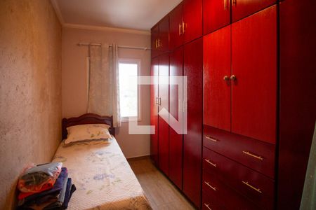 Casa à venda com 166m², 4 quartos e 4 vagas Casa à venda com 166m², 4 quartos e 4 vagasQuarto 2