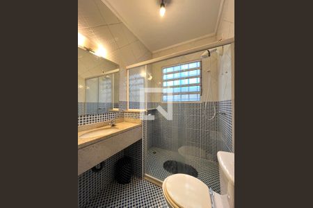 Casa à venda com 600m², 6 quartos e 5 vagas Casa à venda com 600m², 6 quartos e 5 vagasBanheiro da Suíte 2