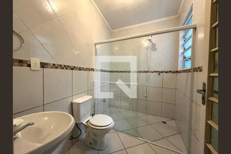 Casa à venda com 600m², 6 quartos e 5 vagas Casa à venda com 600m², 6 quartos e 5 vagasBanheiro da Suíte 4