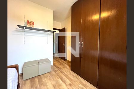 Casa à venda com 600m², 6 quartos e 5 vagas Casa à venda com 600m², 6 quartos e 5 vagasSuite 1