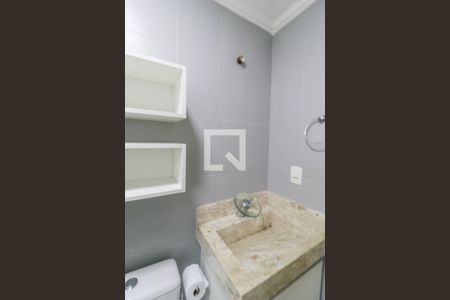 Banheiro de apartamento à venda com 3 quartos, 71m² em Jardim Tamoio, Jundiaí