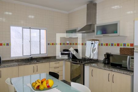 Casa à venda com 158m², 3 quartos e 2 vagas Casa à venda com 158m², 3 quartos e 2 vagasCozinha