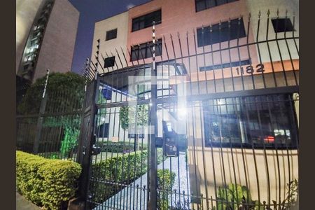 Apartamento à venda com 70m², 2 quartos e 1 vagaFachada