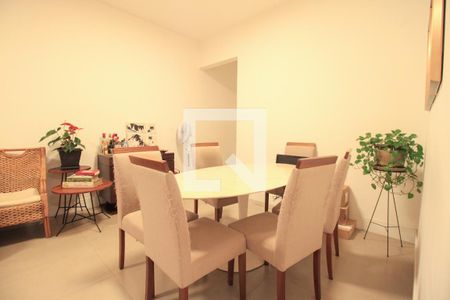 Apartamento à venda com 70m², 2 quartos e 1 vagaSala