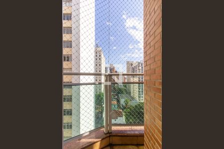 Apartamento à venda com 67m², 2 quartos e 2 vagasVaranda da Suíte 1