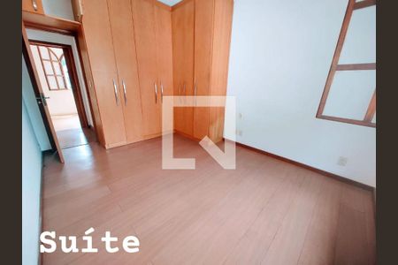 Casa à venda com 4 quartos, 210m² em Fonseca, Niterói