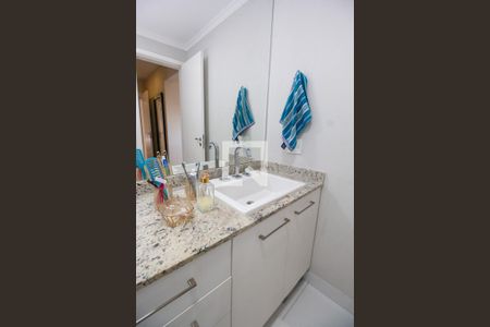 Banheiro da Suíte 1 de apartamento à venda com 3 quartos, 133m² em Parque Reboucas, São Paulo