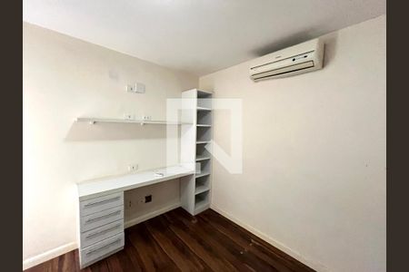 Casa para alugar com 130m², 3 quartos e 1 vaga Casa para alugar com 130m², 3 quartos e 1 vagaEdícula - Quarto 3