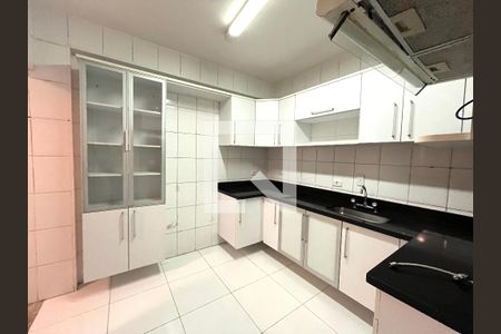 Casa para alugar com 130m², 3 quartos e 1 vaga Casa para alugar com 130m², 3 quartos e 1 vagaCozinha