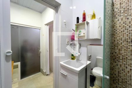 Casa à venda com 350m², 4 quartos e 2 vagasBanheiro do quarto 2