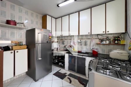 Casa à venda com 350m², 4 quartos e 2 vagasCozinha