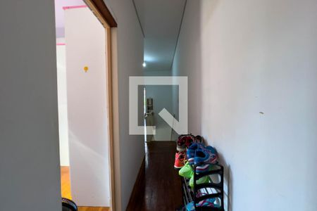 Casa à venda com 350m², 4 quartos e 2 vagasHall