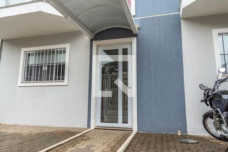 Apartamento para alugar com 66m², 2 quartos e 2 vagasEntrada do Edíficio
