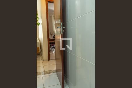 Apartamento para alugar com 66m², 2 quartos e 2 vagasBanheiro Social