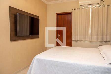 Apartamento para alugar com 66m², 2 quartos e 2 vagasSuíte 1