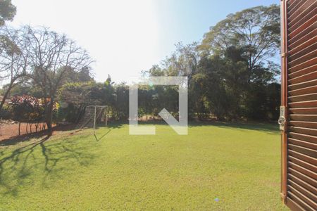 Casa à venda com 453m², 4 quartos e 8 vagas Casa à venda com 453m², 4 quartos e 8 vagasQuarto 2 Vista