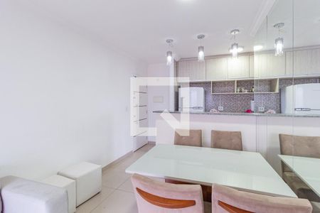 Sala de apartamento para alugar com 2 quartos, 56m² em Quitaúna, Osasco