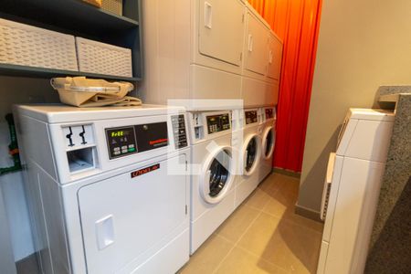 Studio à venda com 26m², 1 quarto e sem vaga Studio à venda com 26m², 1 quarto e sem vagaLavanderia