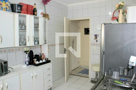 Apartamento para alugar com 70m², 2 quartos e 1 vagaCozinha