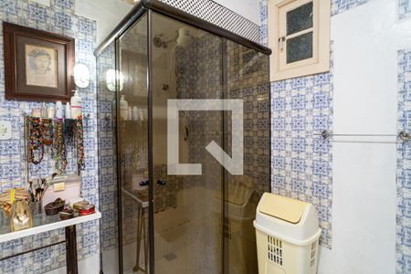 Casa à venda com 360m², 6 quartos e 2 vagasBanheiro da Suíte