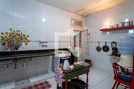 Casa à venda com 360m², 6 quartos e 2 vagasCozinha