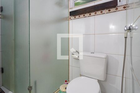 Banheiro da Suite Canadense de casa à venda com 6 quartos, 360m² em Itaipu, Niterói