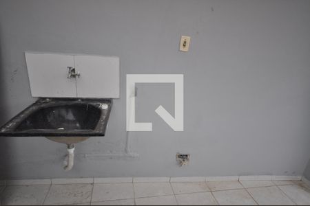 Casa para alugar com 50m², 1 quarto e sem vagaÁrea de Serviço