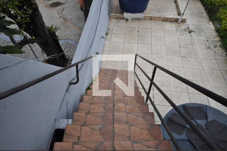 Casa para alugar com 50m², 1 quarto e sem vagaEscada