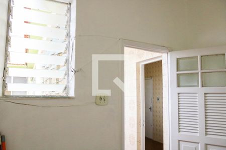 Apartamento à venda com 106m², 3 quartos e sem vaga Apartamento à venda com 106m², 3 quartos e sem vagaQuarto de Serviço