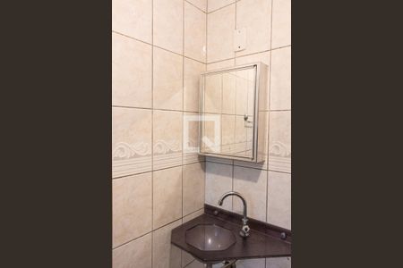 Apartamento à venda com 75m², 2 quartos e 1 vaga Apartamento à venda com 75m², 2 quartos e 1 vagaBANHEIRO