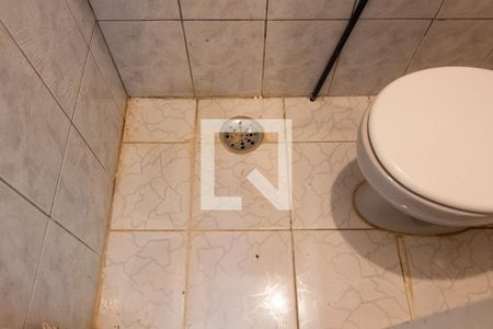 Apartamento à venda com 75m², 2 quartos e 1 vaga Apartamento à venda com 75m², 2 quartos e 1 vagaBANHEIRO DA ÁREA DE SERVIÇO