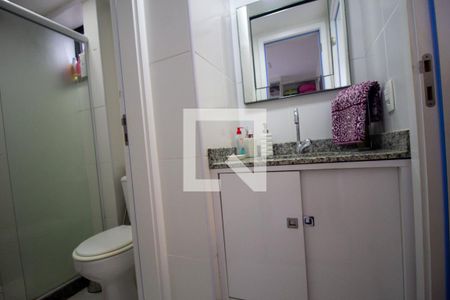 Apartamento à venda com 178m², 4 quartos e 2 vagas Apartamento à venda com 178m², 4 quartos e 2 vagasBanheiro da Suíte 2 e 3